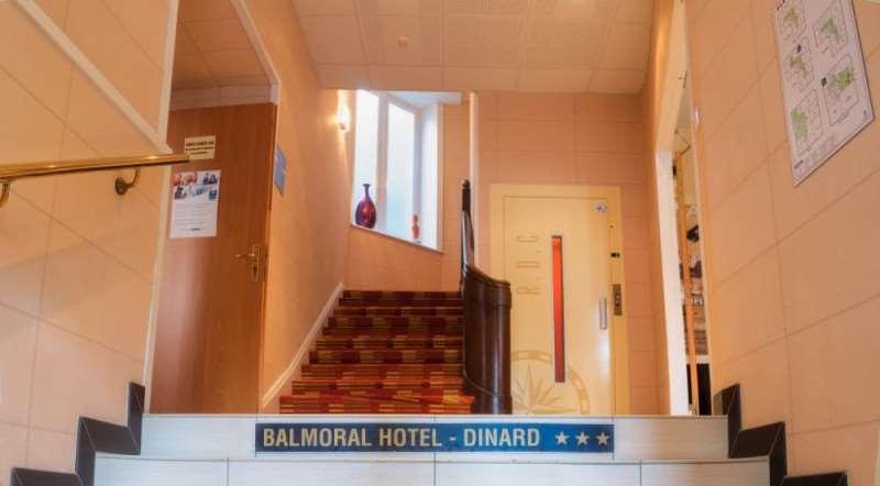 Hotel Balmoral Dinard Servicios foto